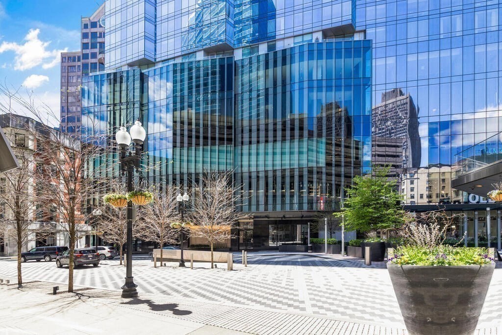 1 Franklin St, Boston, Massachusetts 02110, 2 Bedrooms Bedrooms, 4 Rooms Rooms,2 BathroomsBathrooms,Condominium/co-op,For Sale,Franklin St,73084117