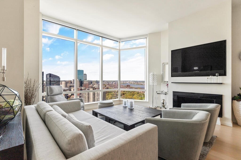 1 Franklin St, Boston, Massachusetts 02110, 2 Bedrooms Bedrooms, 4 Rooms Rooms,2 BathroomsBathrooms,Condominium/co-op,For Sale,Franklin St,73084117