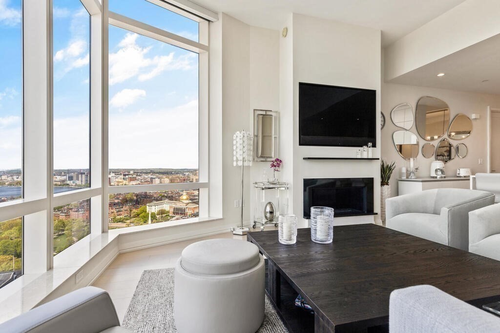 1 Franklin St, Boston, Massachusetts 02110, 2 Bedrooms Bedrooms, 4 Rooms Rooms,2 BathroomsBathrooms,Condominium/co-op,For Sale,Franklin St,73084117