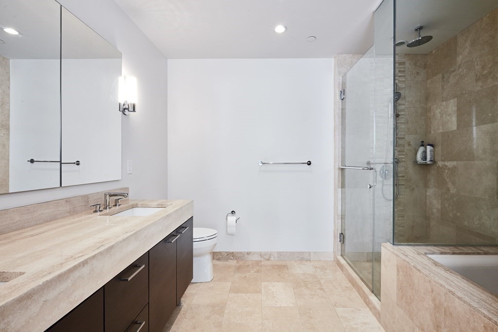 1 Franklin St, Boston, Massachusetts 02110, 2 Bedrooms Bedrooms, 4 Rooms Rooms,2 BathroomsBathrooms,Condominium/co-op,For Sale,Franklin St,73084800