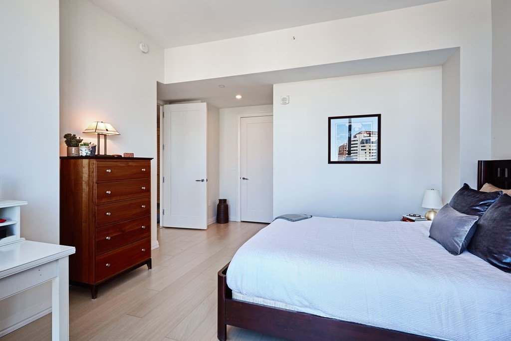 1 Franklin Street, Boston, Massachusetts 02110, 2 Bedrooms Bedrooms, 4 Rooms Rooms,2 BathroomsBathrooms,Residential Rental,For Lease,Franklin Street,73085343