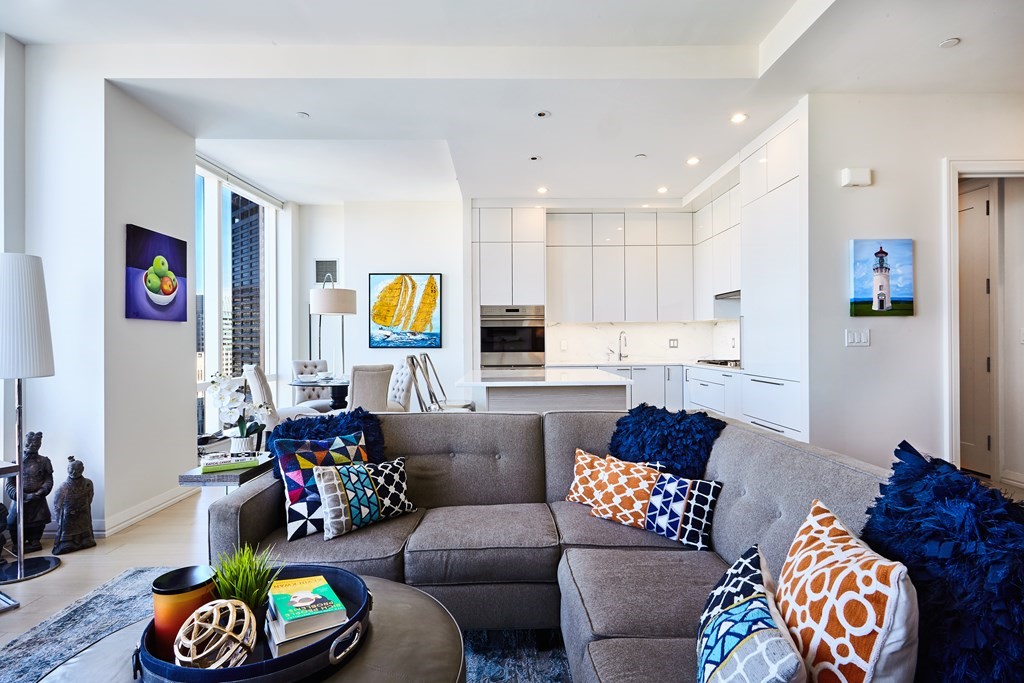 1 Franklin Street, Boston, Massachusetts 02110, 2 Bedrooms Bedrooms, 4 Rooms Rooms,2 BathroomsBathrooms,Residential Rental,For Lease,Franklin Street,73085343