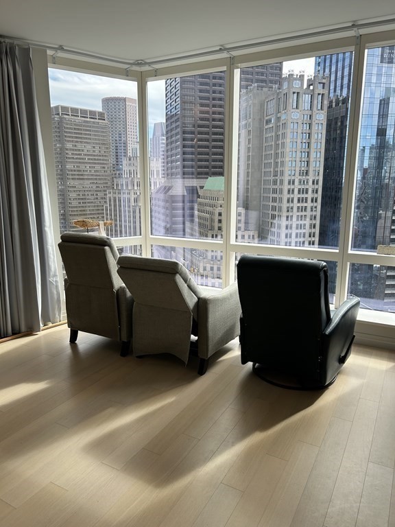 1 Franklin St, Boston, Massachusetts 02110, 1 Bedroom Bedrooms, 2 Rooms Rooms,1 BathroomBathrooms,Residential Rental,For Lease,Franklin St,73085342