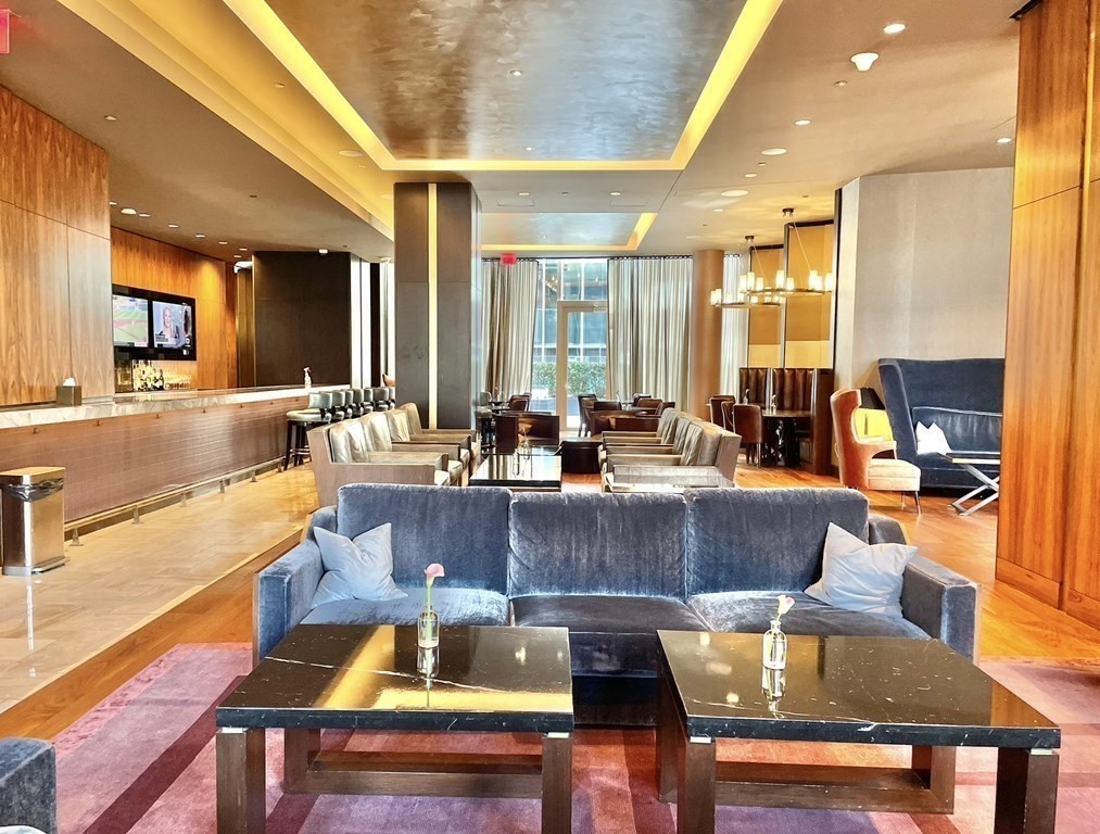 1 Franklin, Boston, Massachusetts 02110, 3 Bedrooms Bedrooms, 5 Rooms Rooms,3 BathroomsBathrooms,Condominium/co-op,For Sale,Franklin,73087561