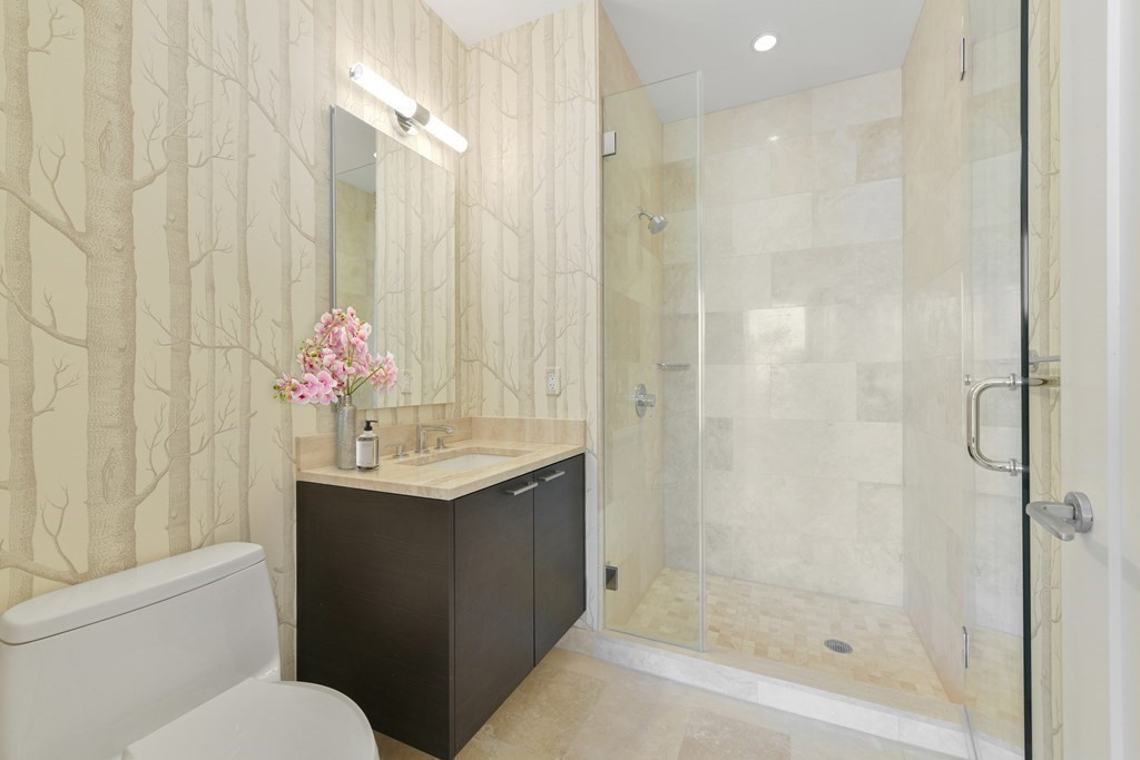 1 Franklin, Boston, Massachusetts 02110, 3 Bedrooms Bedrooms, 5 Rooms Rooms,3 BathroomsBathrooms,Condominium/co-op,For Sale,Franklin,73087561