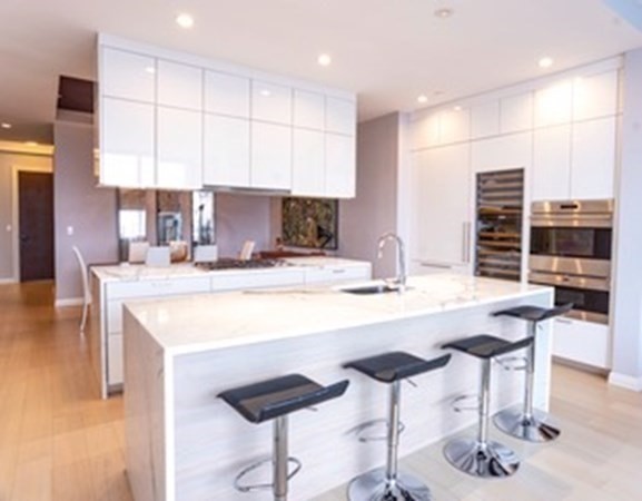 1 Franklin, Boston, Massachusetts 02110, 2 Bedrooms Bedrooms, 4 Rooms Rooms,2 BathroomsBathrooms,Residential Rental,For Lease,Franklin,73087789