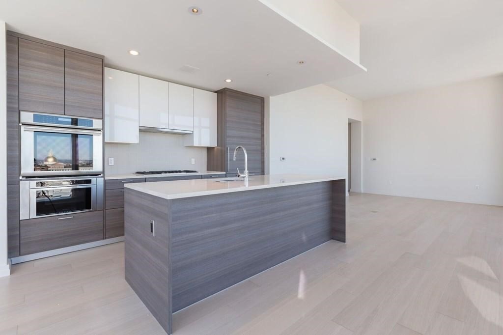 1 Franklin St, Boston, Massachusetts 02110, 2 Bedrooms Bedrooms, 4 Rooms Rooms,2 BathroomsBathrooms,Residential Rental,For Lease,Franklin St,73087820