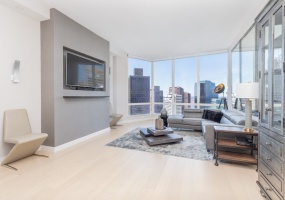 1 Franklin Street, Boston, Massachusetts 02110, 2 Bedrooms Bedrooms, 3 Rooms Rooms,2 BathroomsBathrooms,Residential Rental,For Lease,Franklin Street,73091318