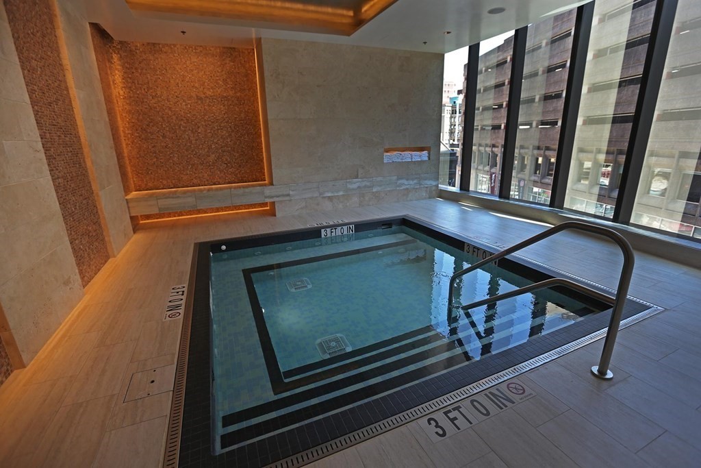 1 Franklin, Boston, Massachusetts 02110, 1 Bedroom Bedrooms, 3 Rooms Rooms,1 BathroomBathrooms,Residential Rental,For Lease,Franklin,73091693