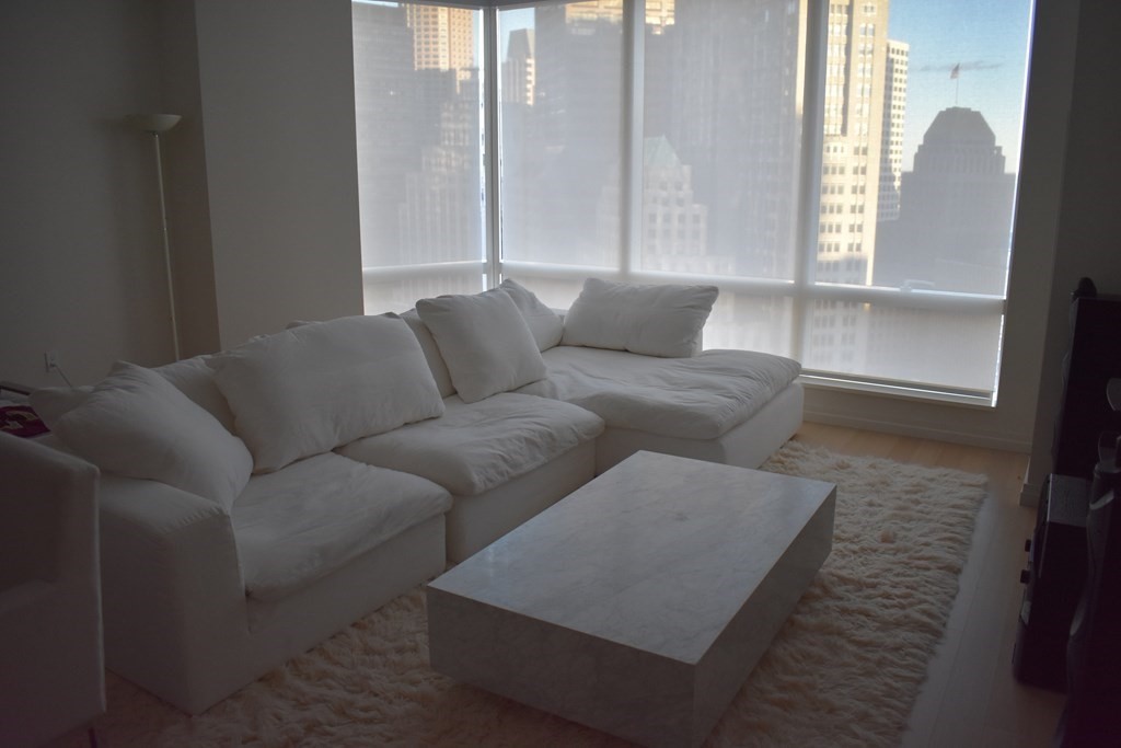 1 Franklin, Boston, Massachusetts 02110, 1 Bedroom Bedrooms, 3 Rooms Rooms,1 BathroomBathrooms,Residential Rental,For Lease,Franklin,73091693