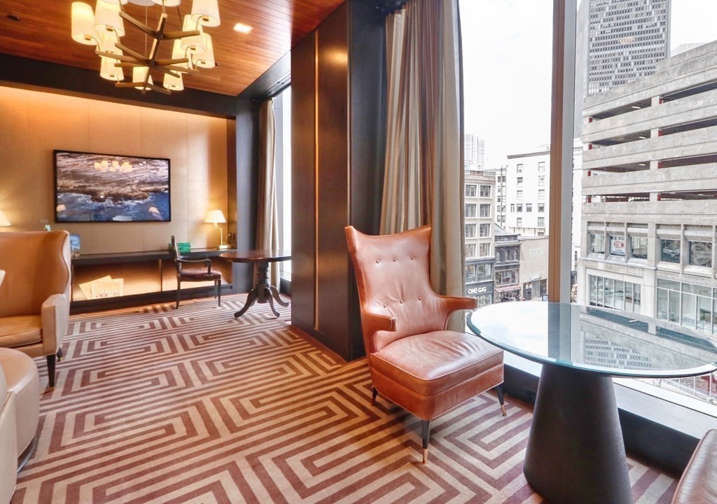 1 Franklin, Boston, Massachusetts 02110, 2 Bedrooms Bedrooms, 8 Rooms Rooms,2 BathroomsBathrooms,Condominium/co-op,For Sale,Franklin,73092476