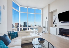 1 Franklin Street, Boston, Massachusetts 02110, 2 Bedrooms Bedrooms, 5 Rooms Rooms,2 BathroomsBathrooms,Residential Rental,For Lease,Franklin Street,73093817