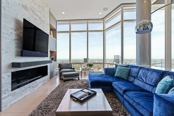 1 Franklin St, Boston, Massachusetts 02110, 3 Bedrooms Bedrooms, 7 Rooms Rooms,4 BathroomsBathrooms,Condominium/co-op,For Sale,Franklin St,73095149