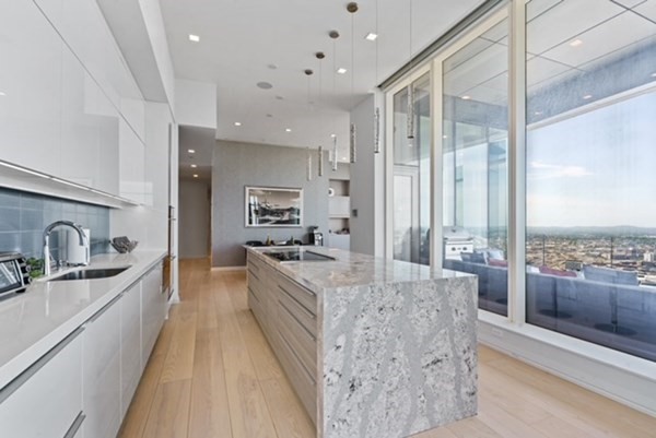 1 Franklin St, Boston, Massachusetts 02110, 3 Bedrooms Bedrooms, 7 Rooms Rooms,4 BathroomsBathrooms,Condominium/co-op,For Sale,Franklin St,73095149