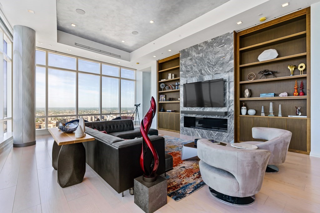 1 Franklin St, Boston, Massachusetts 02110, 3 Bedrooms Bedrooms, 7 Rooms Rooms,4 BathroomsBathrooms,Condominium/co-op,For Sale,Franklin St,73095149