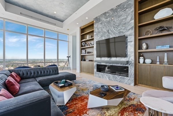 1 Franklin St, Boston, Massachusetts 02110, 3 Bedrooms Bedrooms, 7 Rooms Rooms,4 BathroomsBathrooms,Condominium/co-op,For Sale,Franklin St,73095149