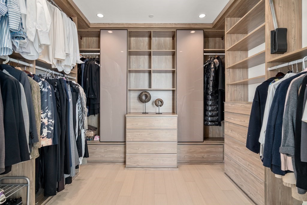 1 Franklin Street, Boston, Massachusetts 02110, 3 Bedrooms Bedrooms, 6 Rooms Rooms,3 BathroomsBathrooms,Condominium/co-op,For Sale,Franklin Street,73096519