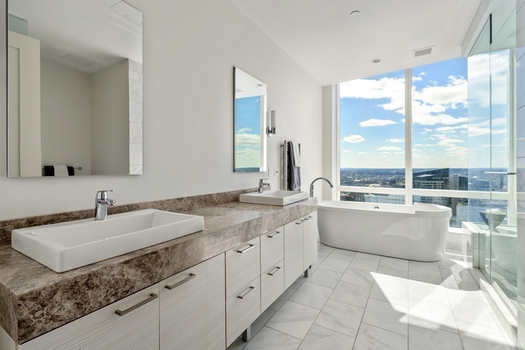 1 Franklin Street, Boston, Massachusetts 02110, 3 Bedrooms Bedrooms, 6 Rooms Rooms,3 BathroomsBathrooms,Condominium/co-op,For Sale,Franklin Street,73096519