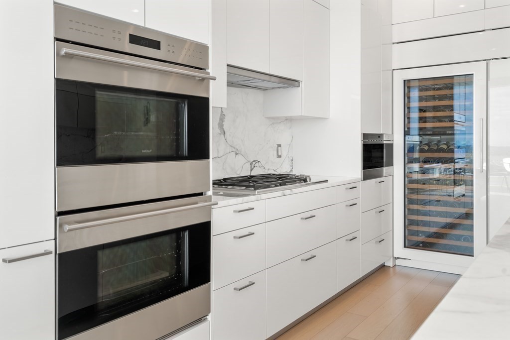 1 Franklin Street, Boston, Massachusetts 02110, 3 Bedrooms Bedrooms, 6 Rooms Rooms,3 BathroomsBathrooms,Condominium/co-op,For Sale,Franklin Street,73096519