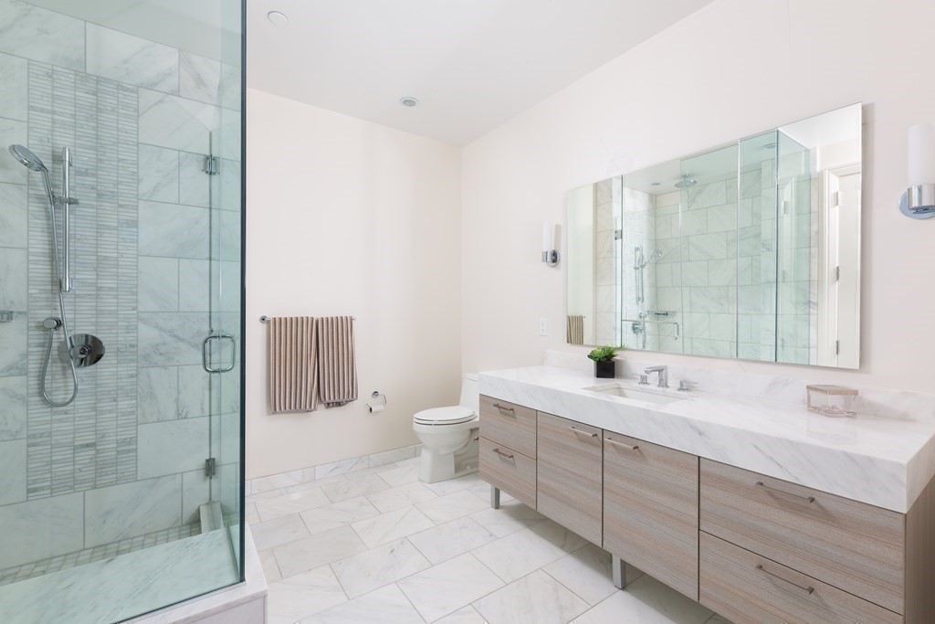 1 Franklin St, Boston, Massachusetts 02110, 3 Bedrooms Bedrooms, 5 Rooms Rooms,4 BathroomsBathrooms,Condominium/co-op,For Sale,Franklin St,73099765