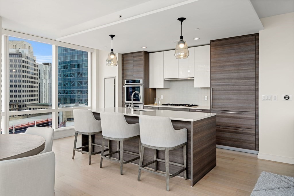 1 Franklin St, Boston, Massachusetts 02110, 2 Bedrooms Bedrooms, 4 Rooms Rooms,2 BathroomsBathrooms,Condominium/co-op,For Sale,Franklin St,73101414