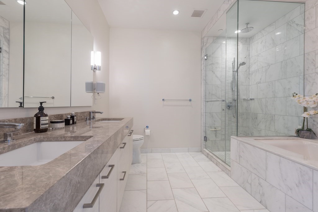 1 Franklin, Boston, Massachusetts 02110, 2 Bedrooms Bedrooms, 5 Rooms Rooms,2 BathroomsBathrooms,Residential Rental,For Lease,Franklin,73102082