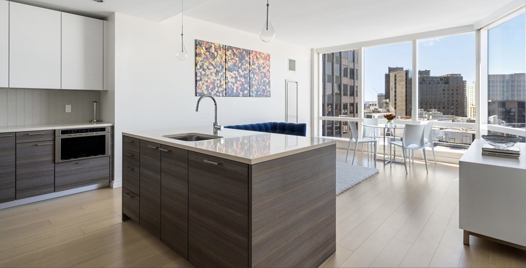 1 Franklin St, Boston, Massachusetts 02110, 1 Bedroom Bedrooms, 3 Rooms Rooms,1 BathroomBathrooms,Condominium/co-op,For Sale,Franklin St,73103408