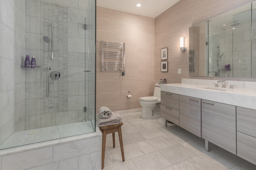 1 Franklin St, Boston, Massachusetts 02110, 3 Bedrooms Bedrooms, 5 Rooms Rooms,4 BathroomsBathrooms,Condominium/co-op,For Sale,Franklin St,73104182