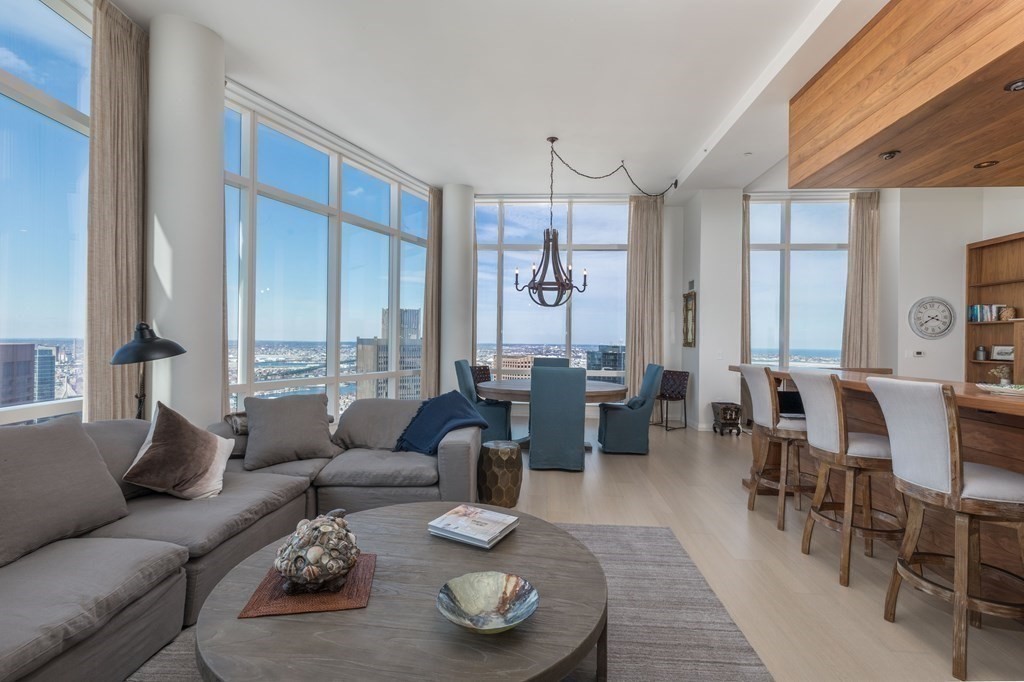 1 Franklin St, Boston, Massachusetts 02110, 3 Bedrooms Bedrooms, 5 Rooms Rooms,4 BathroomsBathrooms,Condominium/co-op,For Sale,Franklin St,73104182