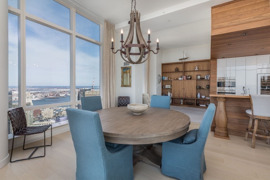 1 Franklin St, Boston, Massachusetts 02110, 3 Bedrooms Bedrooms, 5 Rooms Rooms,4 BathroomsBathrooms,Condominium/co-op,For Sale,Franklin St,73104182