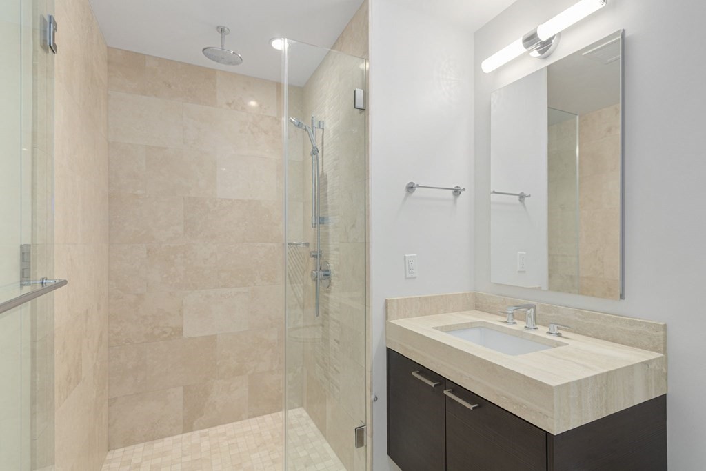 1 Franklin St, Boston, Massachusetts 02110, 1 Bedroom Bedrooms, 3 Rooms Rooms,1 BathroomBathrooms,Residential Rental,For Lease,Franklin St,73108536
