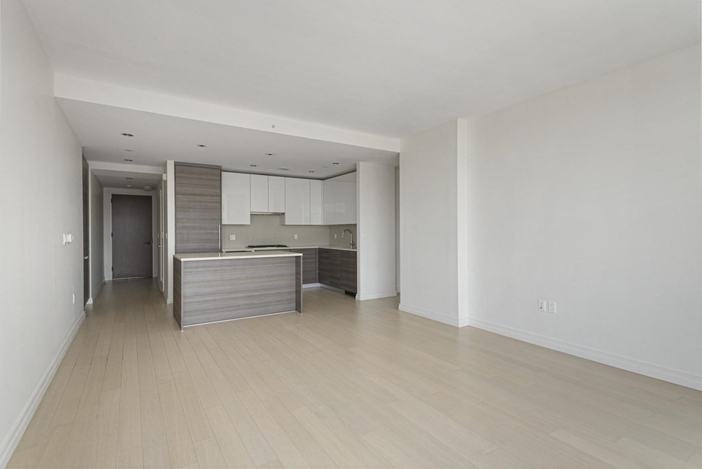 1 Franklin St, Boston, Massachusetts 02110, 1 Bedroom Bedrooms, 3 Rooms Rooms,1 BathroomBathrooms,Residential Rental,For Lease,Franklin St,73108536