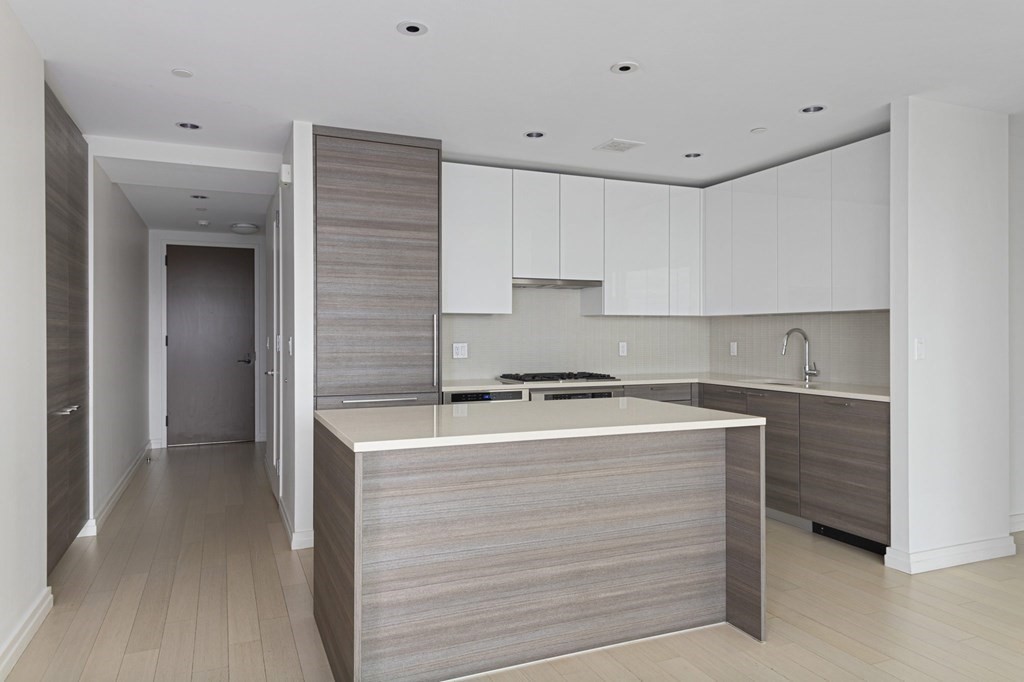 1 Franklin St, Boston, Massachusetts 02110, 1 Bedroom Bedrooms, 3 Rooms Rooms,1 BathroomBathrooms,Residential Rental,For Lease,Franklin St,73108536