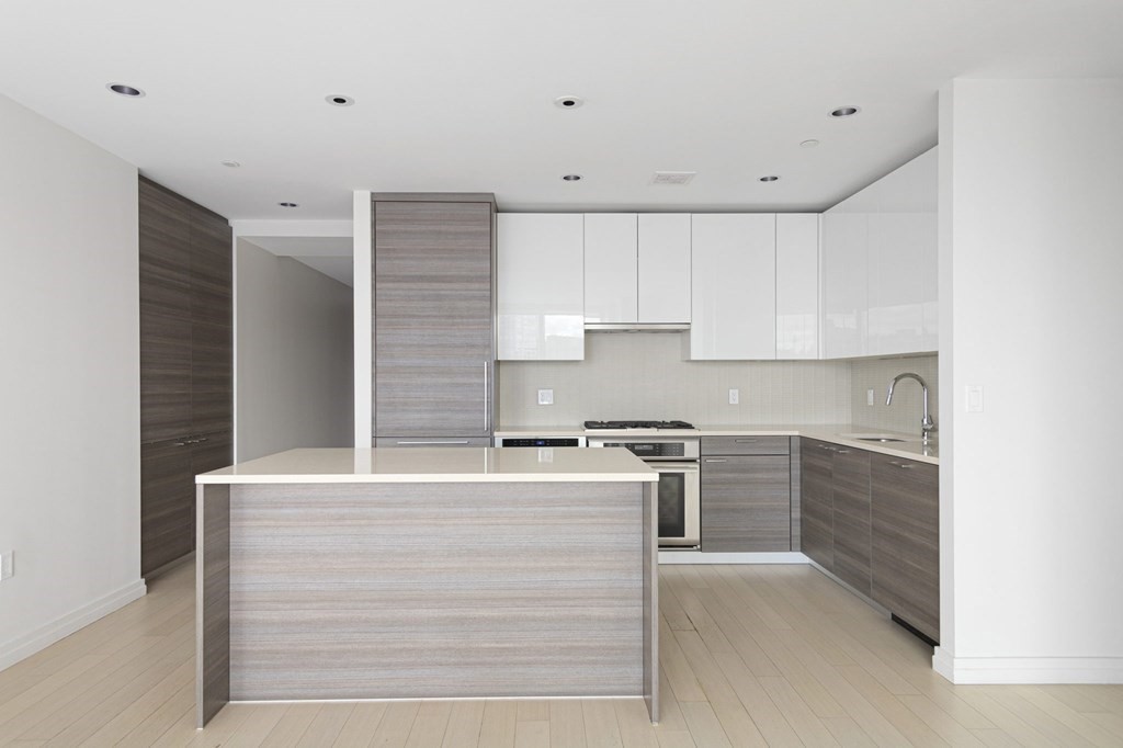 1 Franklin St, Boston, Massachusetts 02110, 1 Bedroom Bedrooms, 3 Rooms Rooms,1 BathroomBathrooms,Residential Rental,For Lease,Franklin St,73108536