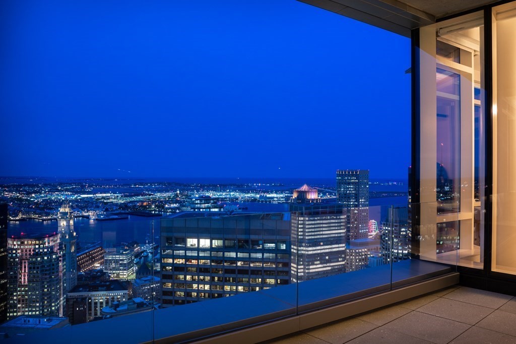 1 Franklin Street, Boston, Massachusetts 02110, 2 Bedrooms Bedrooms, 4 Rooms Rooms,2 BathroomsBathrooms,Condominium/co-op,For Sale,Franklin Street,73110947