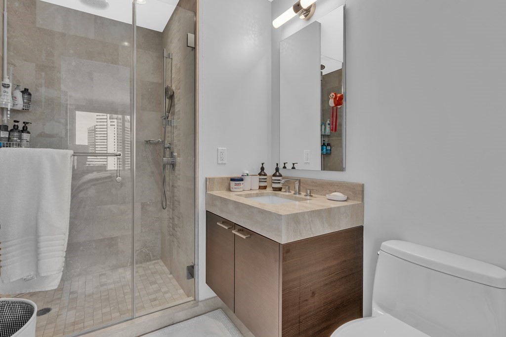 1 Franklin Street, Boston, Massachusetts 02110, 2 Bedrooms Bedrooms, 5 Rooms Rooms,2 BathroomsBathrooms,Residential Rental,For Lease,Franklin Street,73112050