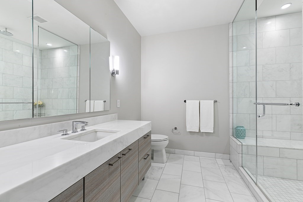 1 Franklin Street, Boston, Massachusetts 02110, 3 Bedrooms Bedrooms, 8 Rooms Rooms,4 BathroomsBathrooms,Residential Rental,For Lease,Franklin Street,73121867
