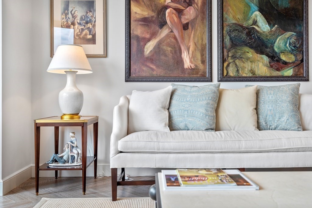 1 Franklin Street, Boston, Massachusetts 02110, 2 Bedrooms Bedrooms, 7 Rooms Rooms,2 BathroomsBathrooms,Condominium/co-op,For Sale,Franklin Street,73123713