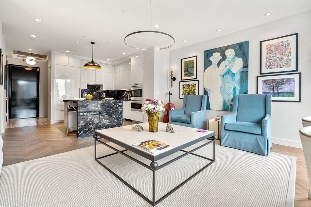 1 Franklin Street, Boston, Massachusetts 02110, 2 Bedrooms Bedrooms, 7 Rooms Rooms,2 BathroomsBathrooms,Condominium/co-op,For Sale,Franklin Street,73123713