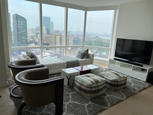1 Franklin St. (Furnished), Boston, Massachusetts 02110, 2 Bedrooms Bedrooms, 5 Rooms Rooms,2 BathroomsBathrooms,Residential Rental,For Lease,Franklin St. (Furnished),73123746