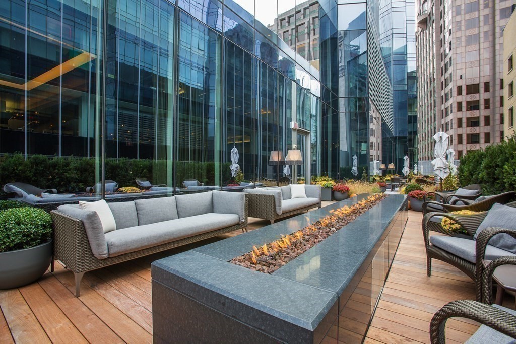 1 Franklin St. (Furnished), Boston, Massachusetts 02110, 2 Bedrooms Bedrooms, 5 Rooms Rooms,2 BathroomsBathrooms,Residential Rental,For Lease,Franklin St. (Furnished),73123746