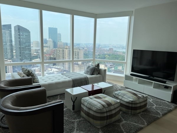 1 Franklin St. (Furnished), Boston, Massachusetts 02110, 2 Bedrooms Bedrooms, 5 Rooms Rooms,2 BathroomsBathrooms,Residential Rental,For Lease,Franklin St. (Furnished),73123746