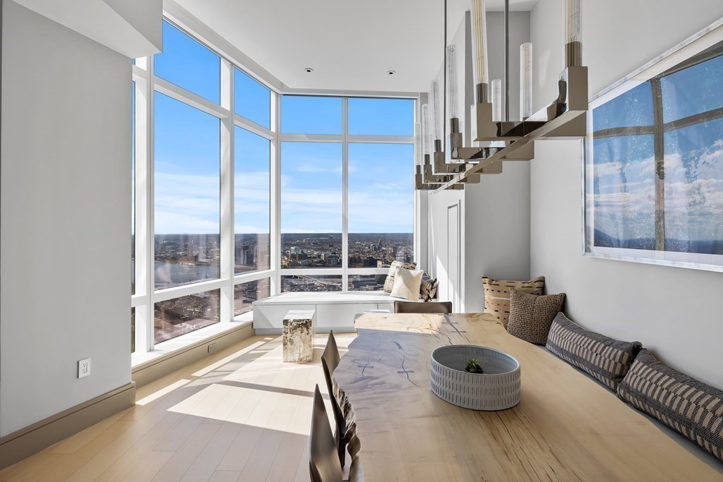 1 Franklin Street, Boston, Massachusetts 02110, 3 Bedrooms Bedrooms, 8 Rooms Rooms,4 BathroomsBathrooms,Condominium/co-op,For Sale,Franklin Street,73125571