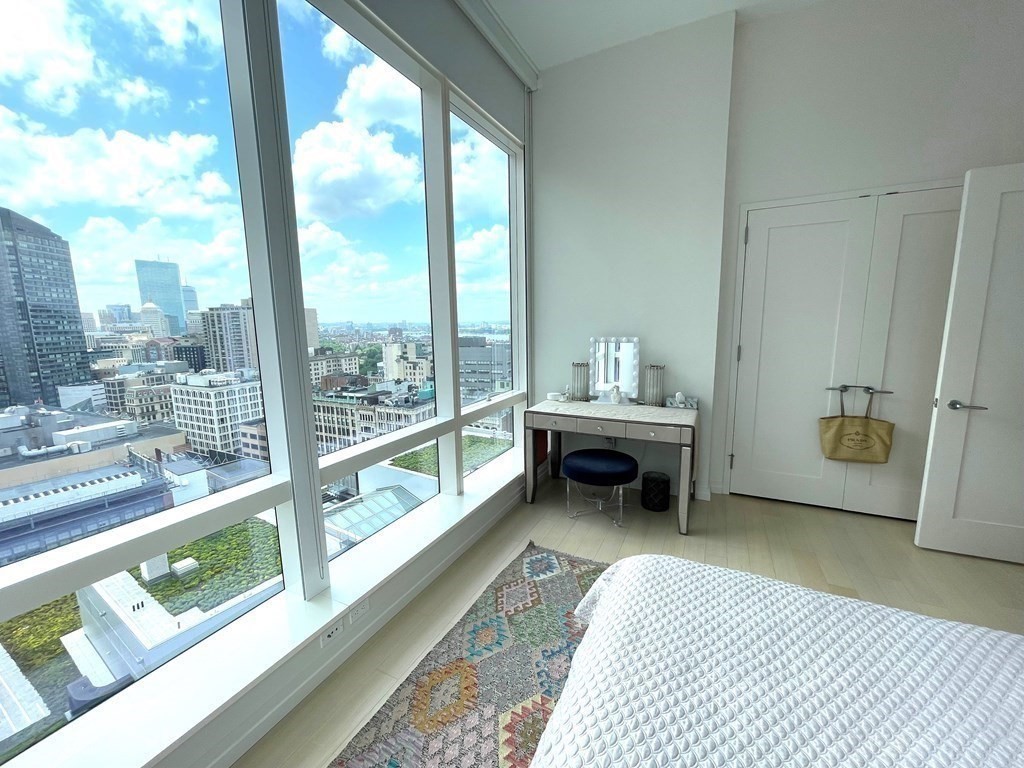 1 Franklin Street, Boston, Massachusetts 02111, 1 Bedroom Bedrooms, 2 Rooms Rooms,1 BathroomBathrooms,Residential Rental,For Lease,Franklin Street,73130924