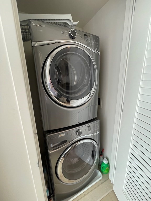 1 Franklin Street, Boston, Massachusetts 02111, 1 Bedroom Bedrooms, 2 Rooms Rooms,1 BathroomBathrooms,Residential Rental,For Lease,Franklin Street,73130924
