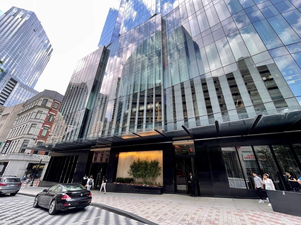 1 Franklin Street, Boston, Massachusetts 02111, 1 Bedroom Bedrooms, 2 Rooms Rooms,1 BathroomBathrooms,Residential Rental,For Lease,Franklin Street,73130924