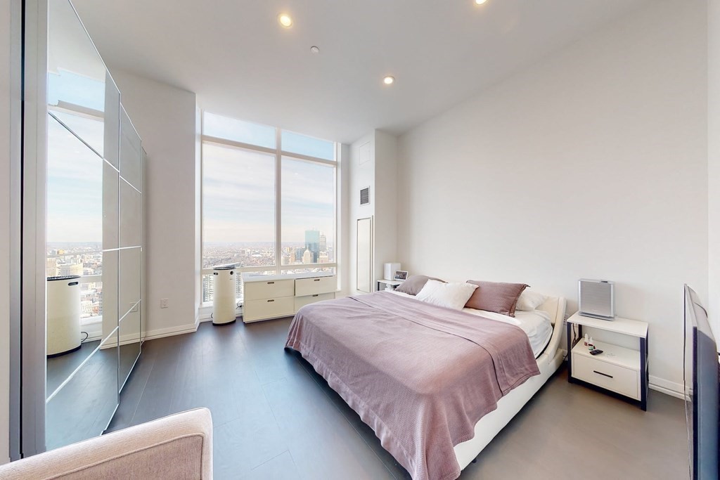 1 Franklin St, Boston, Massachusetts 02110, 2 Bedrooms Bedrooms, 5 Rooms Rooms,2 BathroomsBathrooms,Residential Rental,For Lease,Franklin St,73130926