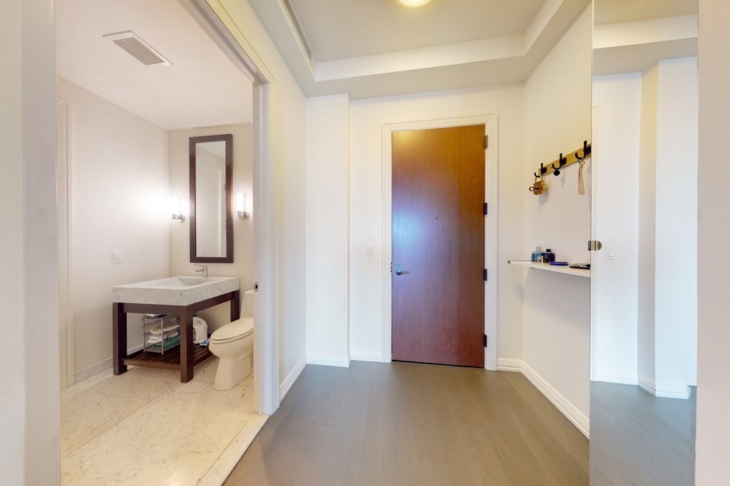1 Franklin St, Boston, Massachusetts 02110, 2 Bedrooms Bedrooms, 5 Rooms Rooms,2 BathroomsBathrooms,Residential Rental,For Lease,Franklin St,73130926