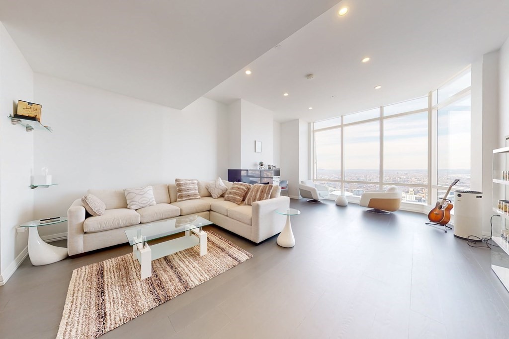 1 Franklin St, Boston, Massachusetts 02110, 2 Bedrooms Bedrooms, 5 Rooms Rooms,2 BathroomsBathrooms,Residential Rental,For Lease,Franklin St,73130926