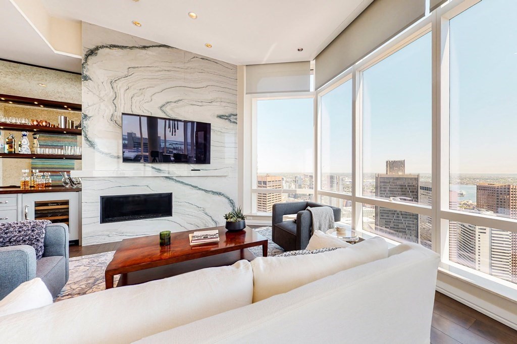 1 Franklin St, Boston, Massachusetts 02110, 3 Bedrooms Bedrooms, 5 Rooms Rooms,3 BathroomsBathrooms,Condominium/co-op,For Sale,Franklin St,73137719